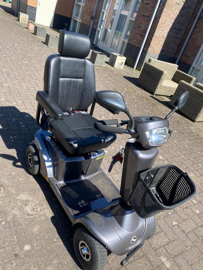 Scootmobiel met 4 wielen Sterling S425, Diversen, Brommobielen en Scootmobielen, Zo goed als nieuw, Sterling, 26 t/m 35 km, 11 t/m 15 km/u