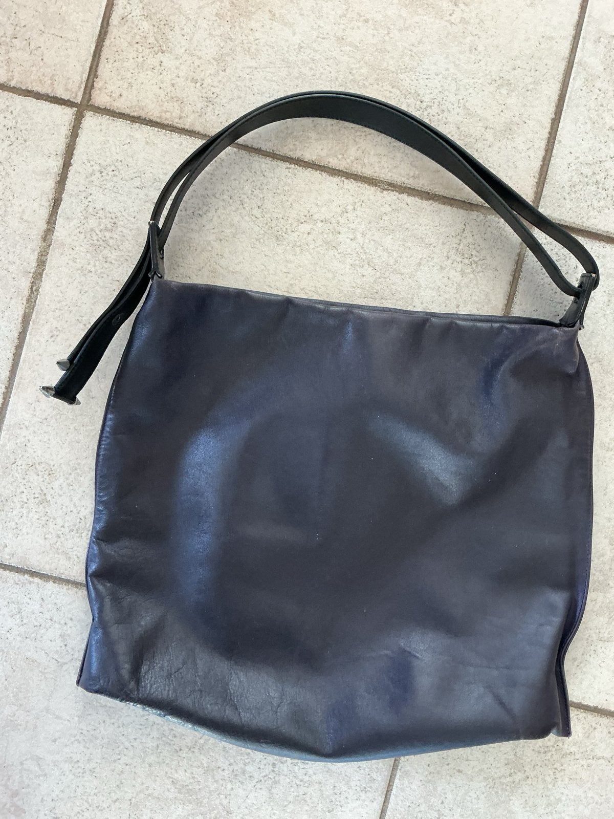 Hester van Eeghen Square model tas - Paars met rose voering, Sieraden, Tassen en Uiterlijk, Tassen | Damestassen, Ophalen of Verzenden
