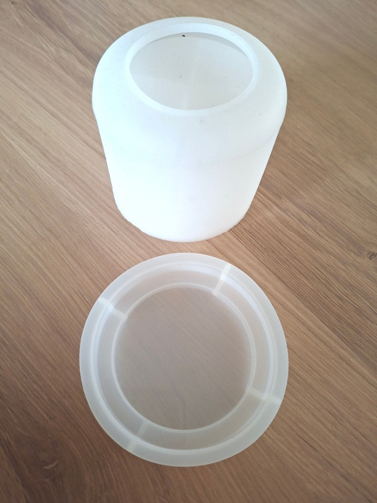 Gietmal potje met deksel - 8 cm doorsnede, Overige thema's, Nieuw, Ophalen of Verzenden, Overige materialen