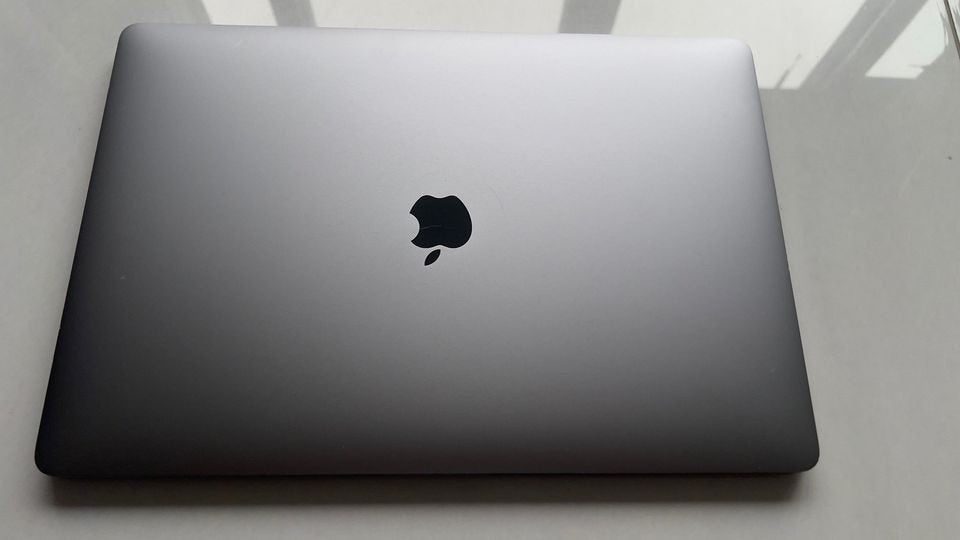 MacBook Pro Retina 15 Touch Bar 2017, 16GB, i7, 256GB SSD, MacBook Pro, Gebruikt, 256 GB, 2 tot 3 Ghz