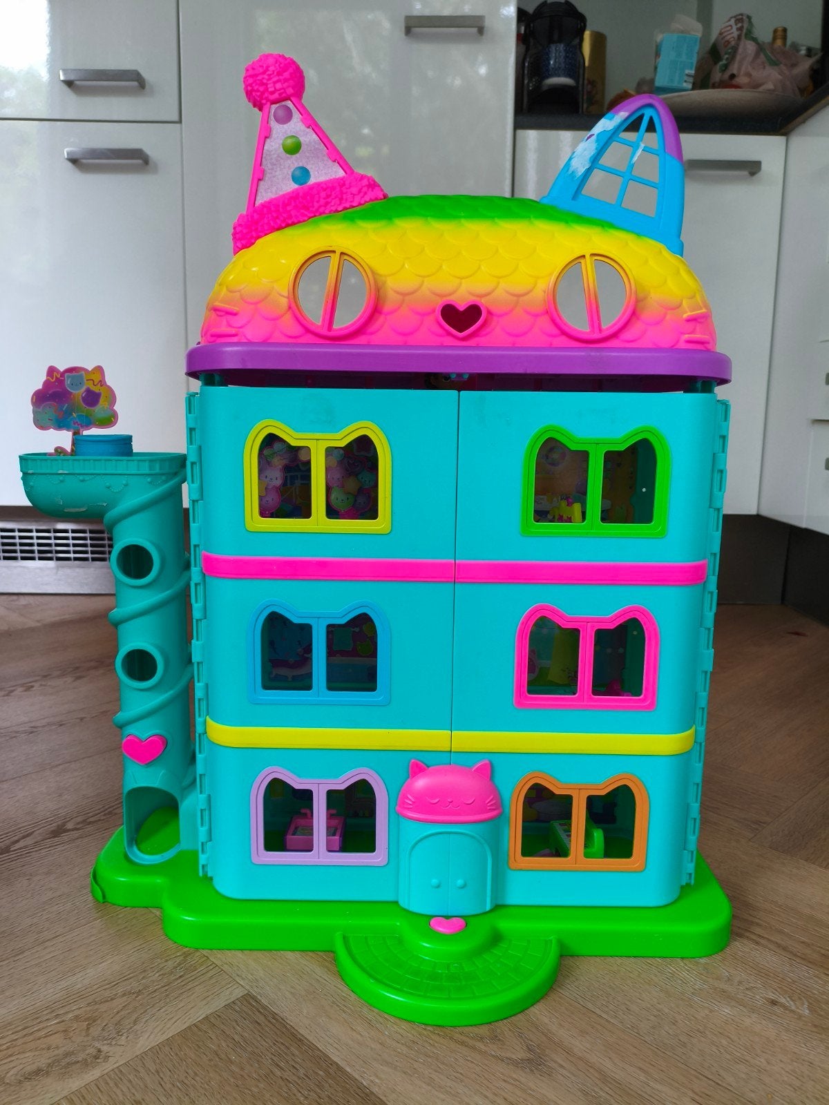 Gabby's Poppenhuis met 8 Accessoires - Zo goed als nieuw, Ophalen, Gebruikt, Poppenhuis