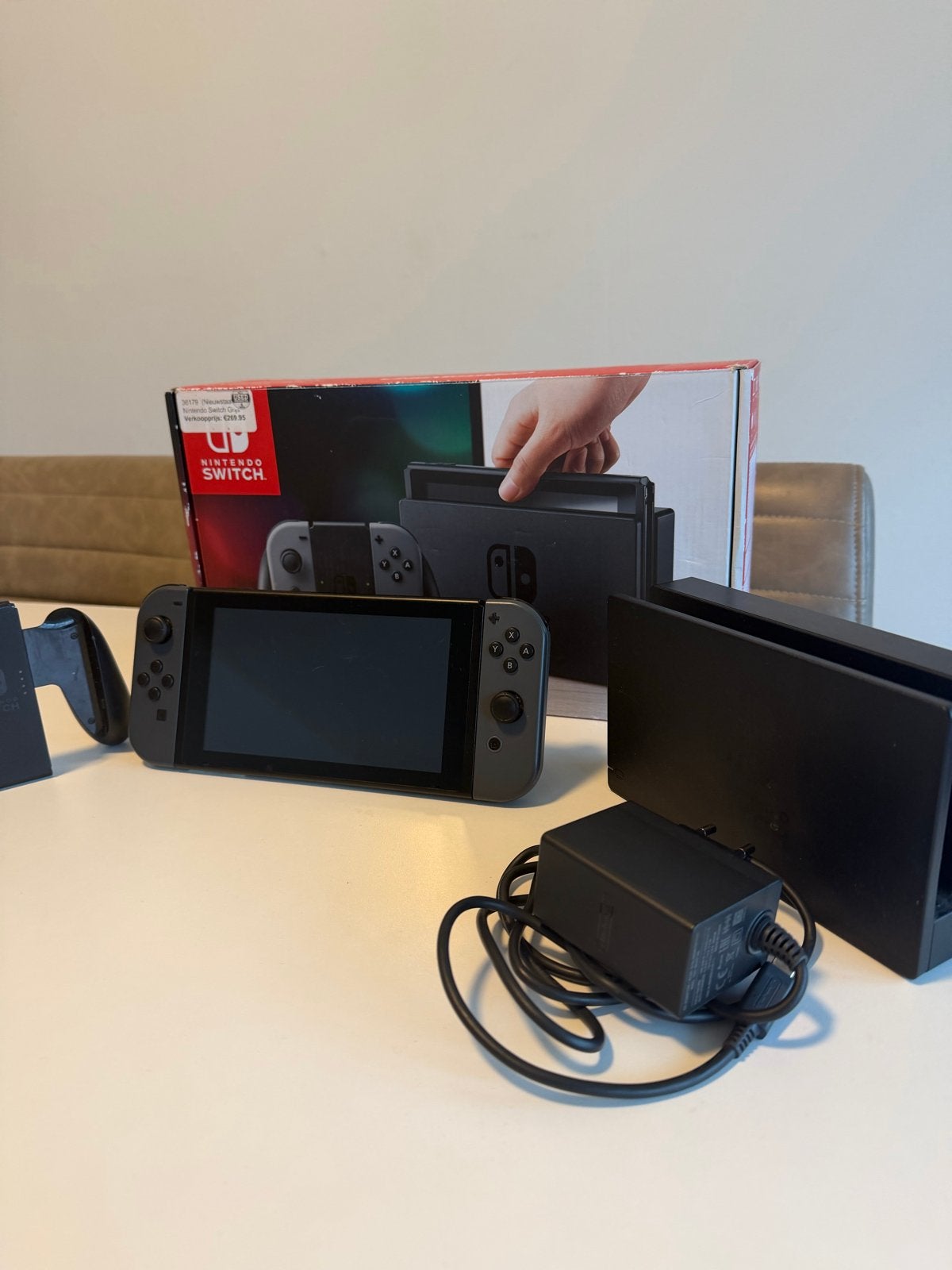 Nintendo Switch | Unpatched | Compleet | nieuwstaat | 2TB SD, Ophalen, Met 2 controllers, Zo goed als nieuw, Switch Original