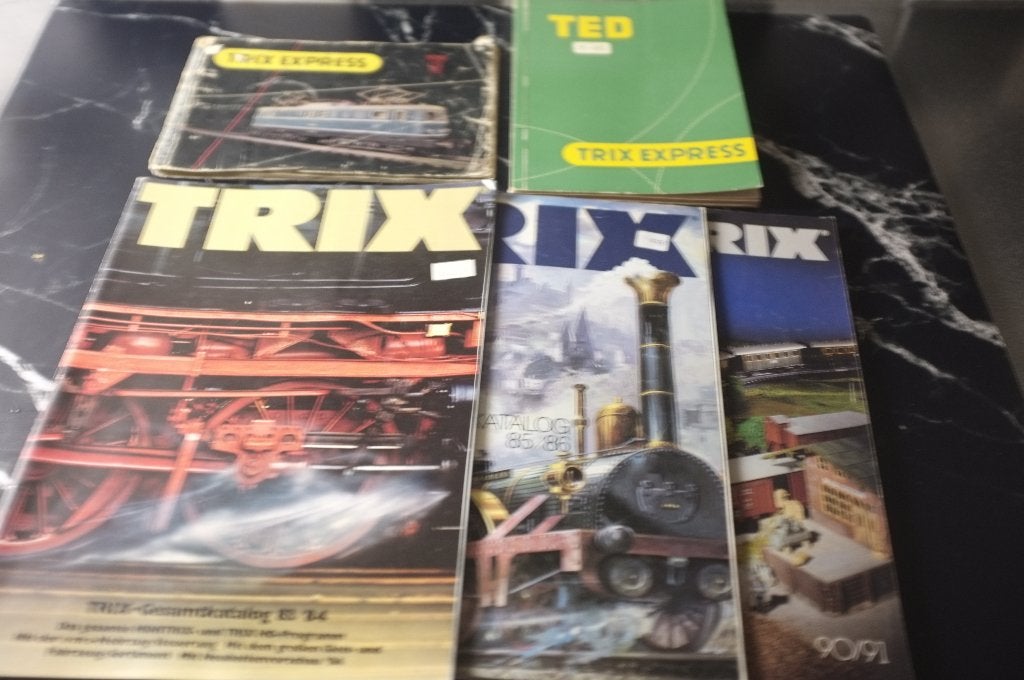 Diverse Trix Express catalogi, Gebruikt, Gelijkstroom, Trix, Boek, Tijdschrift of Catalogus