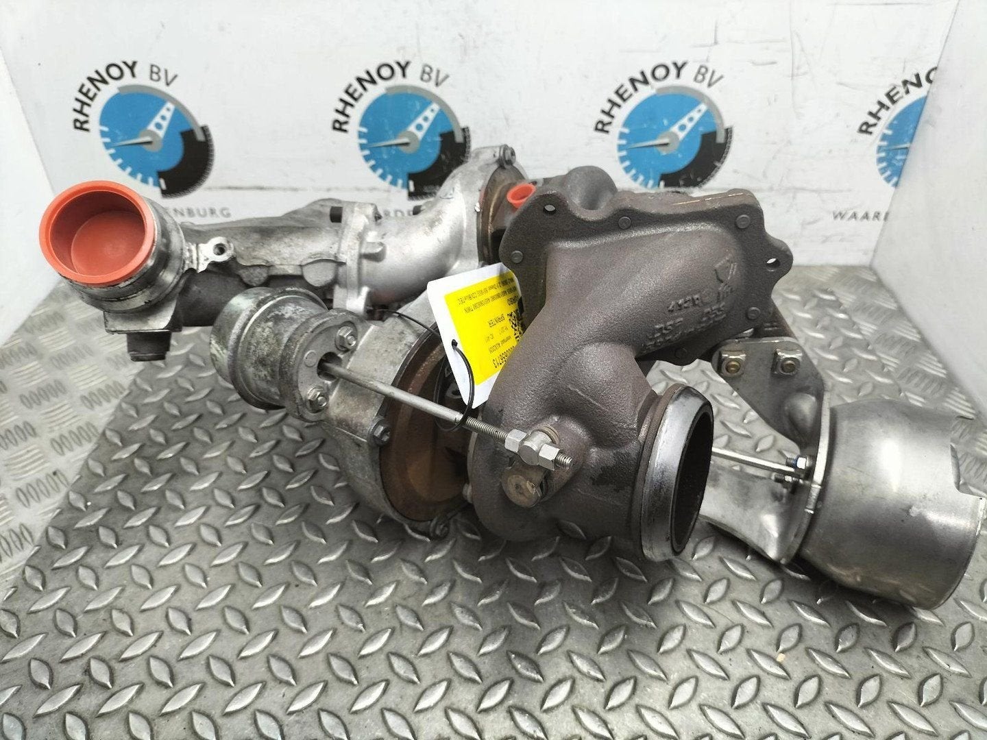 MERCEDES SPRINTER TURBO 6510900980 2017, Ophalen of Verzenden, Gebruikt, Stiba lid