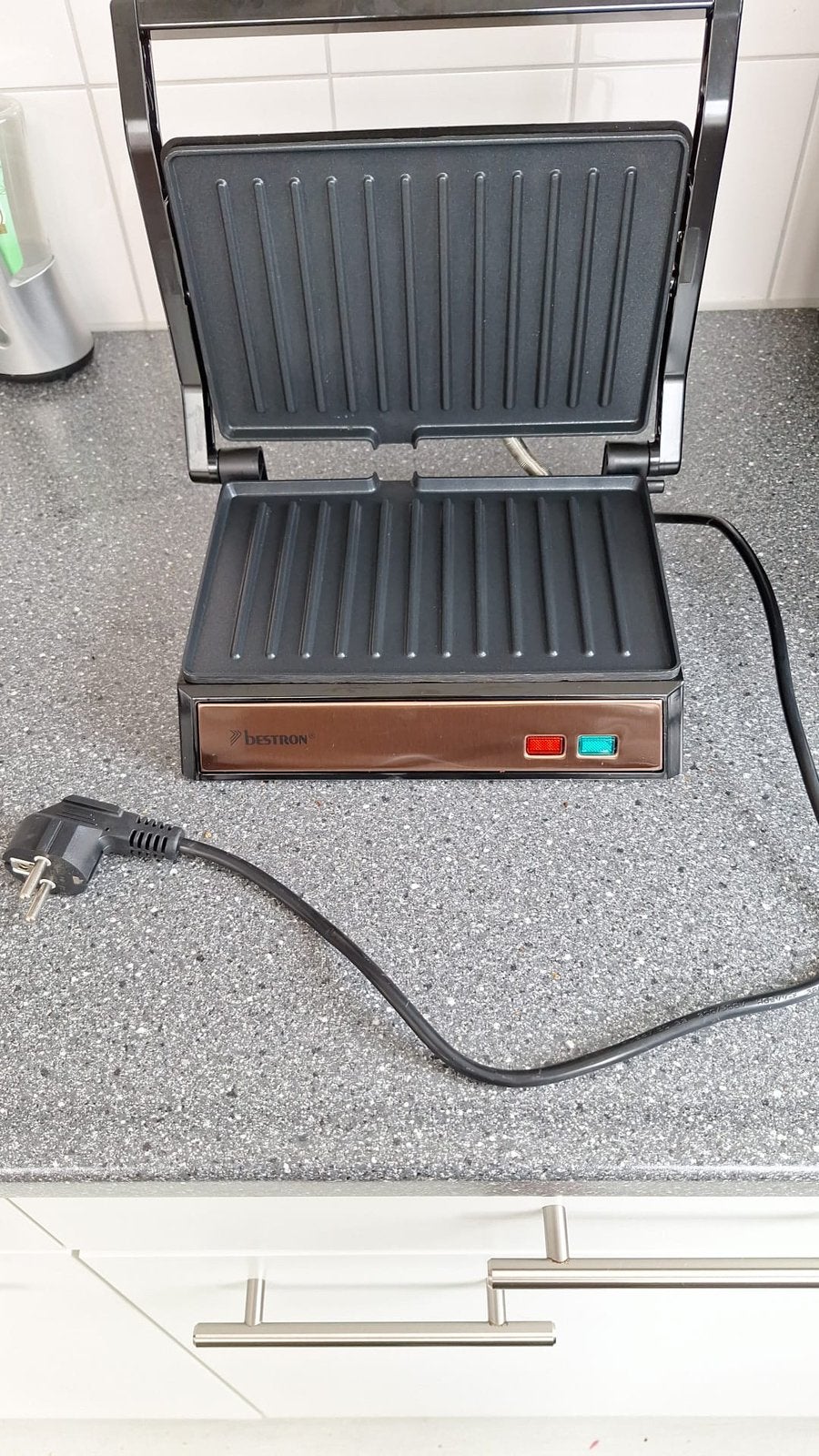 Nette tosti ijzer, Ophalen, Zo goed als nieuw