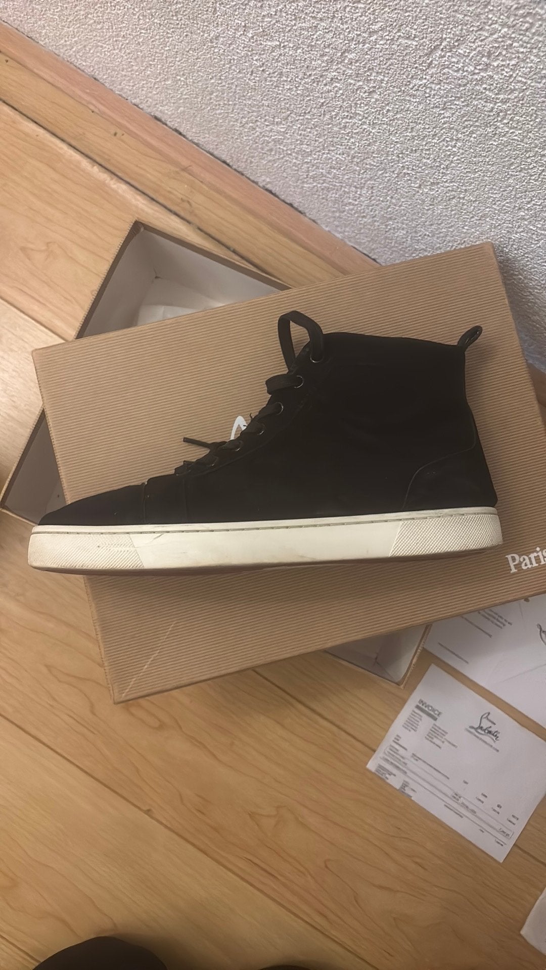 Christian Louboutin Sneakers Maat 43 met complete doos, Zwart, Ophalen of Verzenden, Sneakers of Gympen, Gedragen