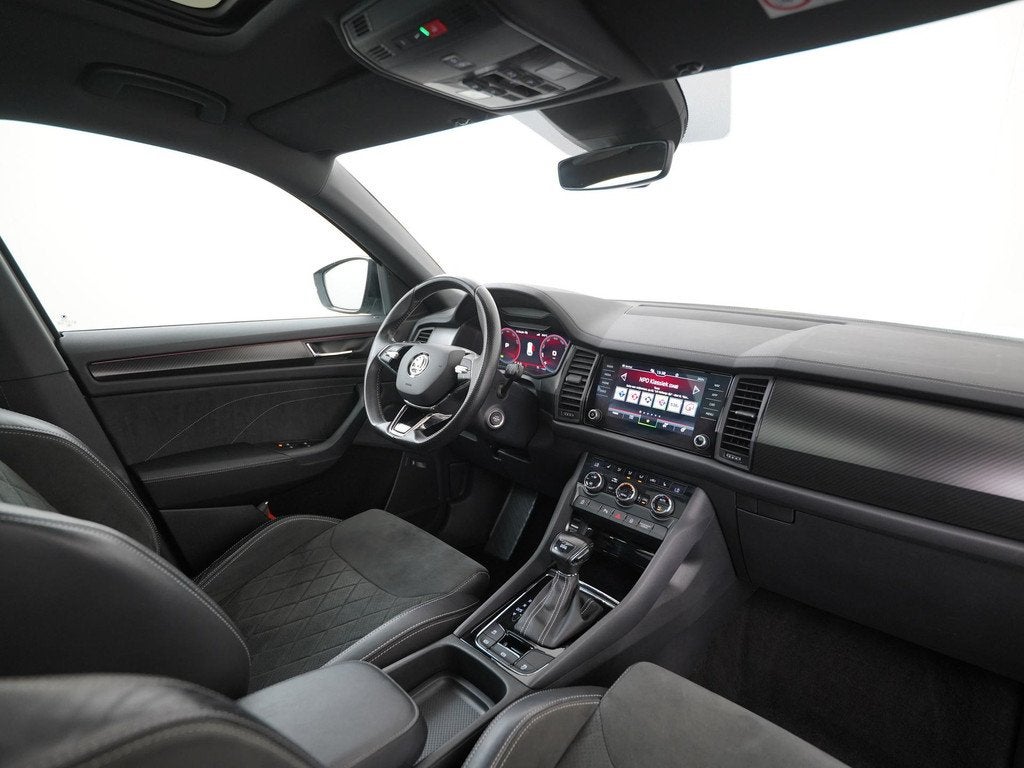 Skoda Kodiaq 1.5 TSI Sportline DSG | Panoramadak | Trekhaak, Auto's, Skoda, 12 maanden, Alcantara, Origineel Nederlands, Bedrijf