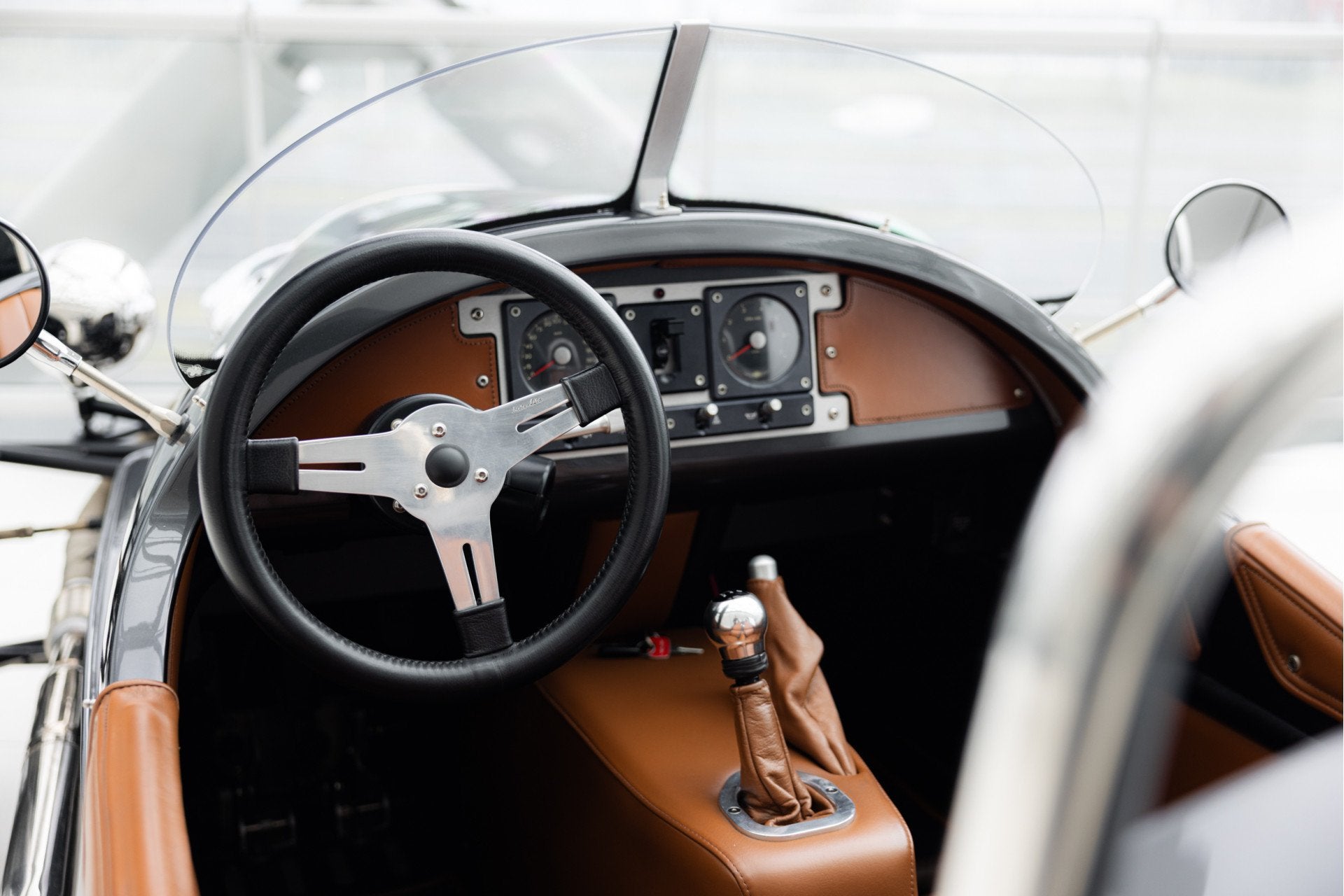 Morgan 3 WHEELER | NL History | AM Quantom Silver | Many upg, Auto's, 1983 cc, Achterwielaandrijving, Gebruikt, 82 pk