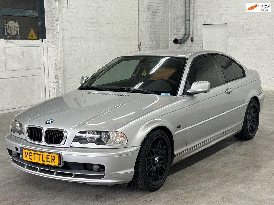 BMW 3-serie Coupé 318Ci Executive | Motorschade | Engine Da, Auto's, BMW, 13 km/l, Achterwielaandrijving, Gebruikt, 4 cilinders