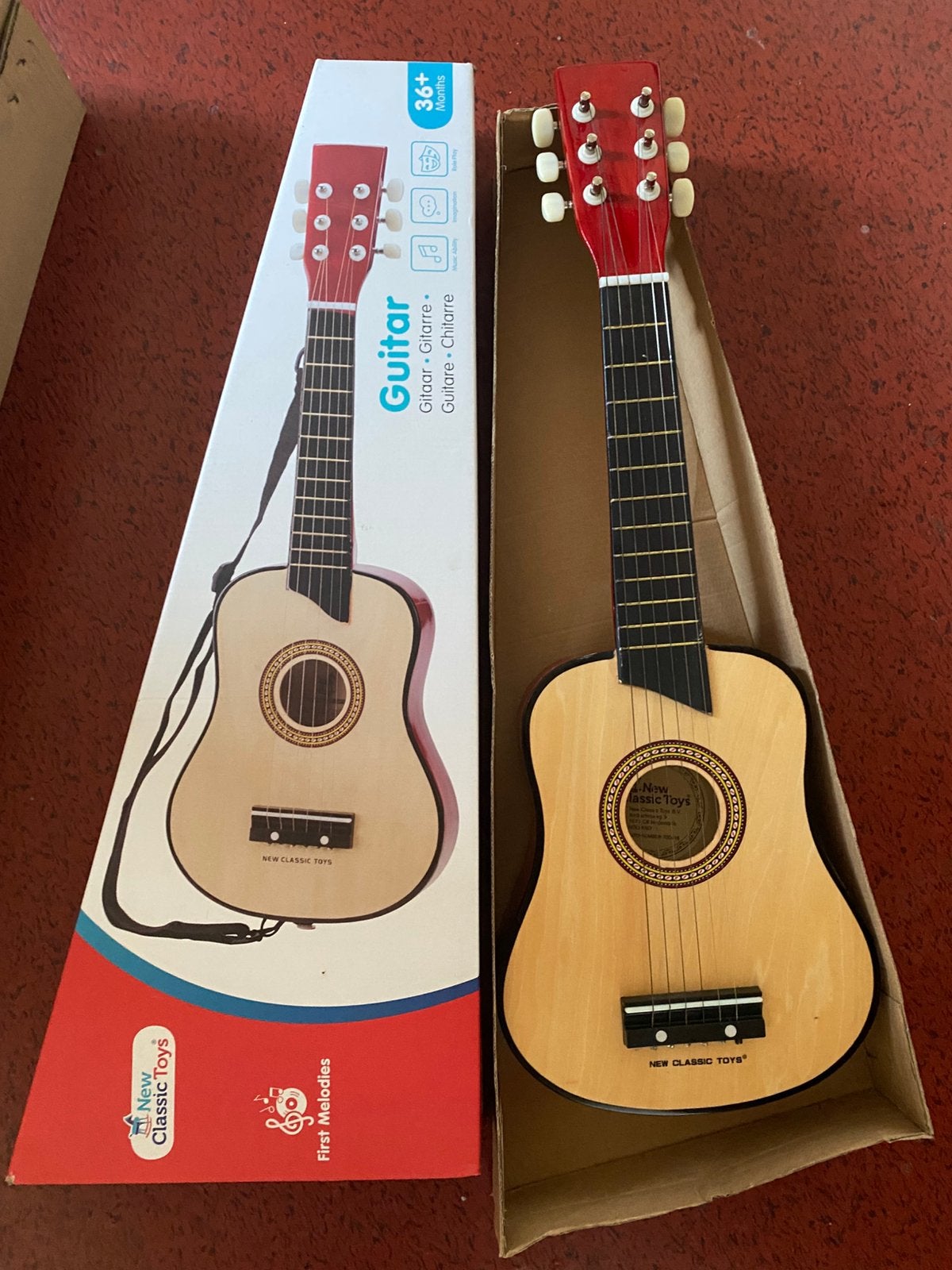 Kleine kinder  36+ maanden, Muziek en Instrumenten, Snaarinstrumenten | Gitaren | Akoestisch, Gebruikt, Eu, Ophalen of Verzenden