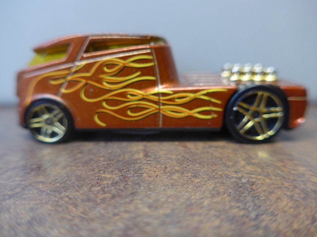 Hot Wheels Qombee, Ophalen of Verzenden, Zo goed als nieuw, Auto