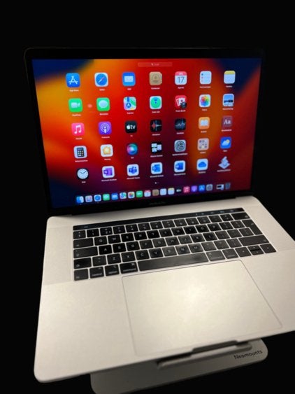 A1707,  MacBook Pro 15,4", i7, 16GB ram/512GB ssd, Sequioa, MacBook Pro, 2 tot 3 Ghz, Amsterdam, 512 GB