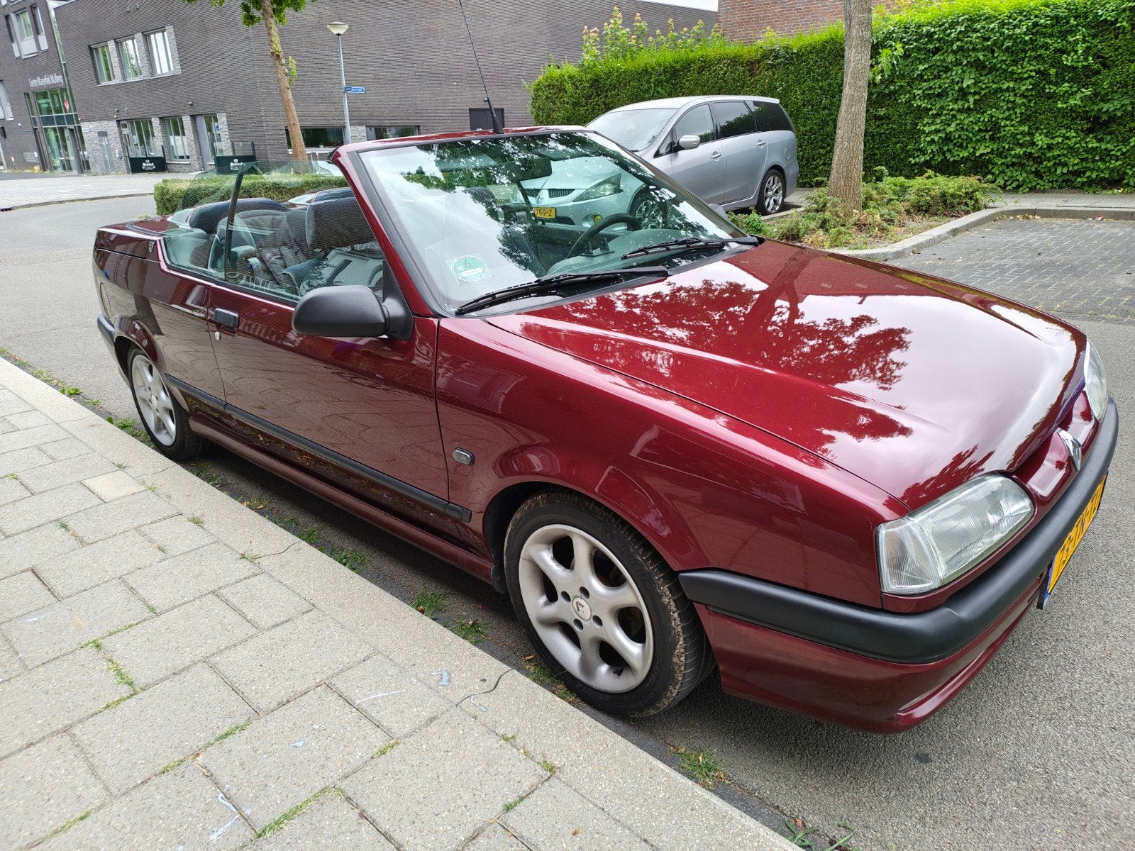 Renault 1993 Rood, Auto's, 13 km/l, 1794 cc, Cabriolet, 4 stoelen