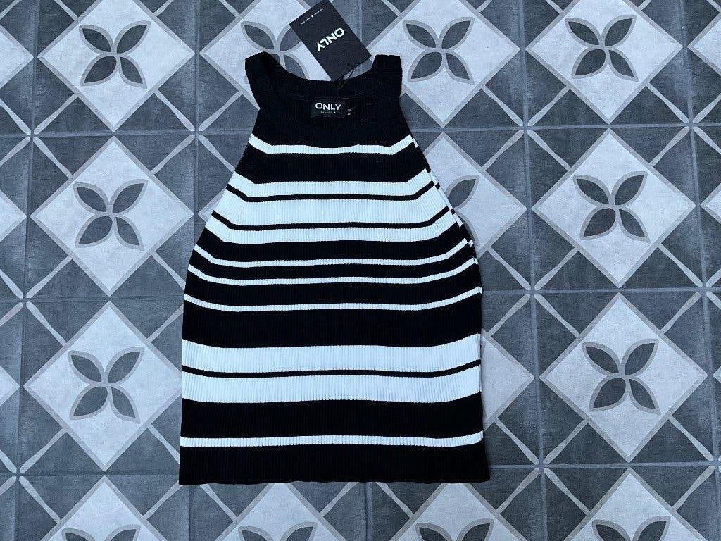 mouwloze top Merk Only Maat XXXL, Kleding | Dames, Tops, Mouwloze top Merk Only Maat XXXL, Maat 46/48 (XL) of groter, Nieuw, Ophalen of Verzenden