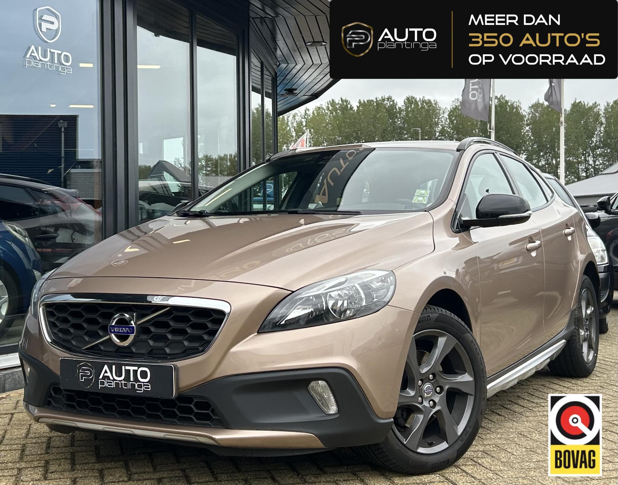 Volvo V40 Cross Country 1.6 T4 Summum 179PK | NL AUTO | NAP, Auto's, Voorwielaandrijving, 4 cilinders, 179 pk, Leder