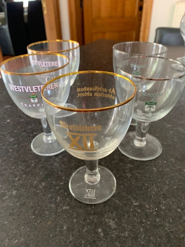 27 bierglazen, Ophalen, Zo goed als nieuw, Bierglas