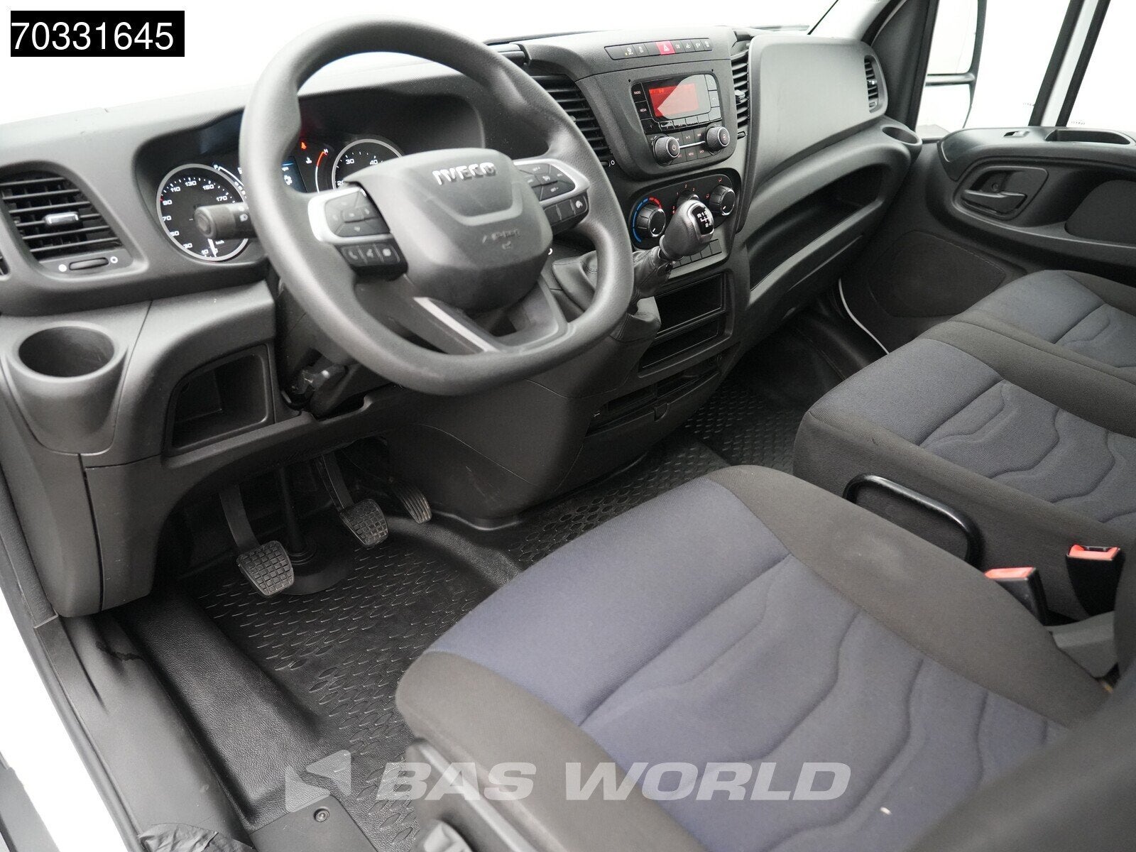 Iveco Daily 35S14 L2H2 Airco Cruise 3500kg trekgewicht Euro6, Stof, Gebruikt, Euro 6, Iveco