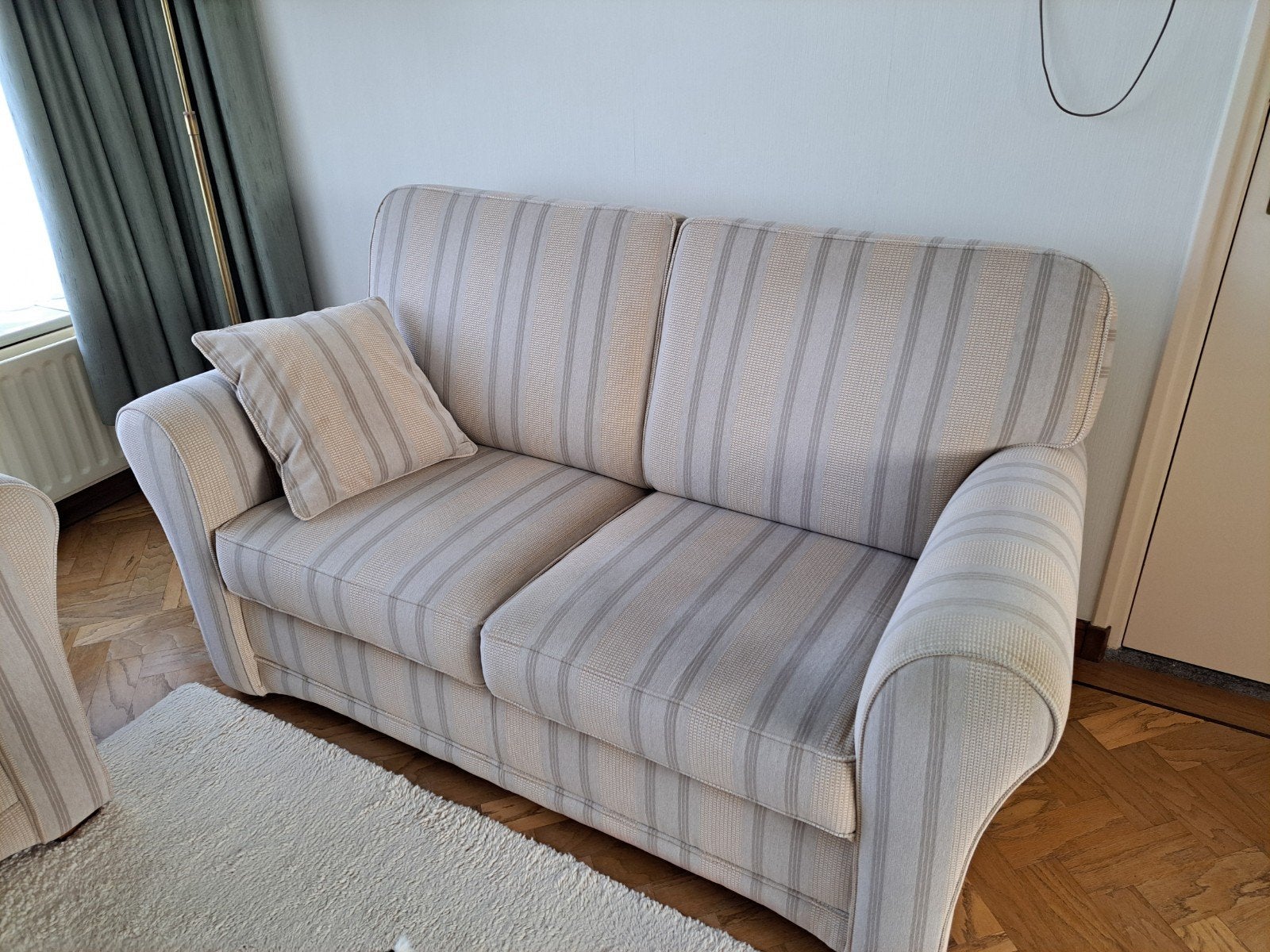 2x 2 zits banken, bankstel. Goede staat, stoffen bekleding, Ophalen, Gebruikt