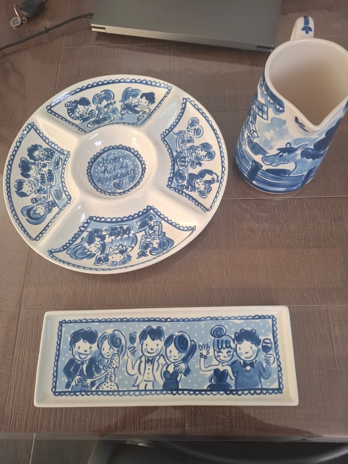Blond Amsterdam Delfts Blond set - Nieuwstaat, Ophalen of Verzenden, Zo goed als nieuw, Aardewerk, Schaal of Schalen