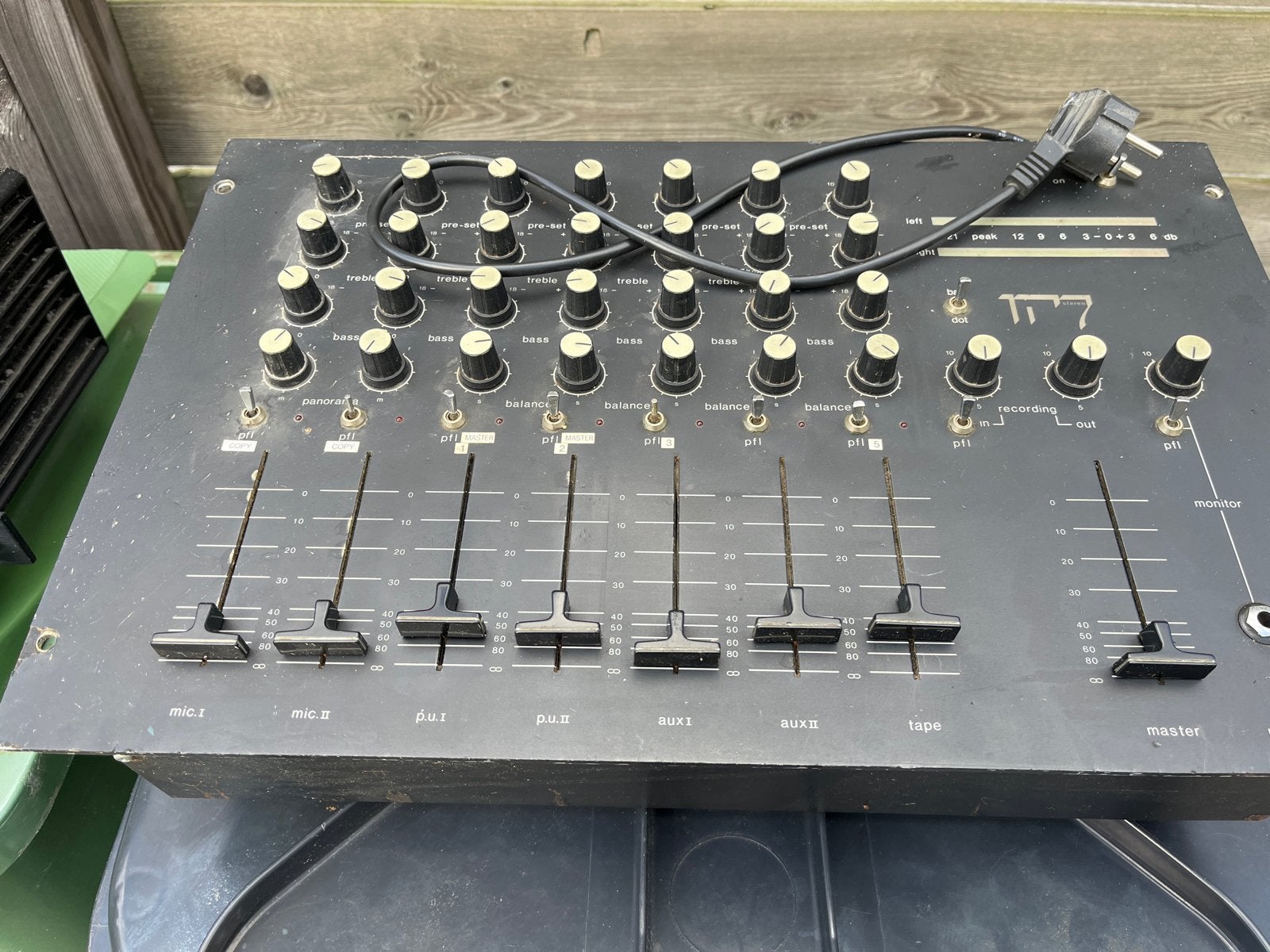 Vintage Mengpaneel en Versterker - Perfect voor DJ's, Ophalen, Gebruikt, 5 tot 10 kanalen, Microfooningang