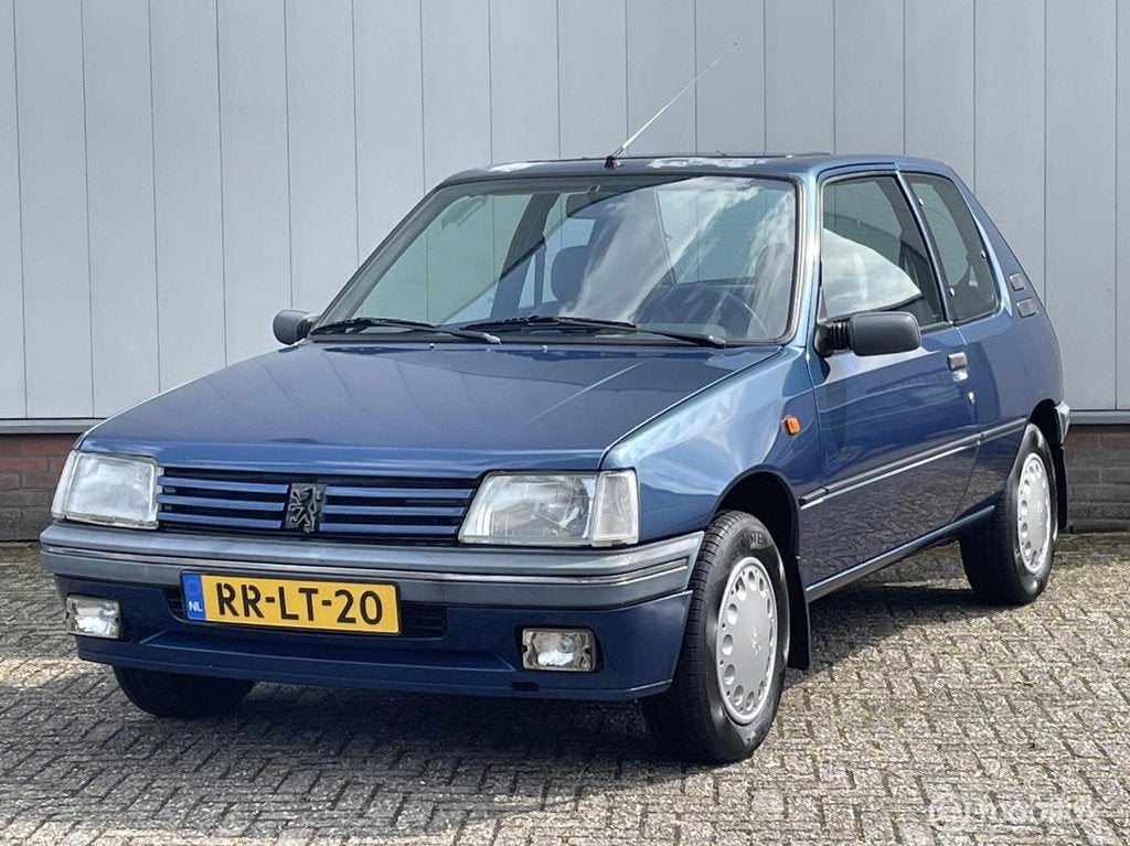 Peugeot 205 1.4 Génération | NL Auto | 2e Eigenaar | Deale, Auto's, Peugeot, 4 cilinders, Blauw, Origineel Nederlands, Bedrijf