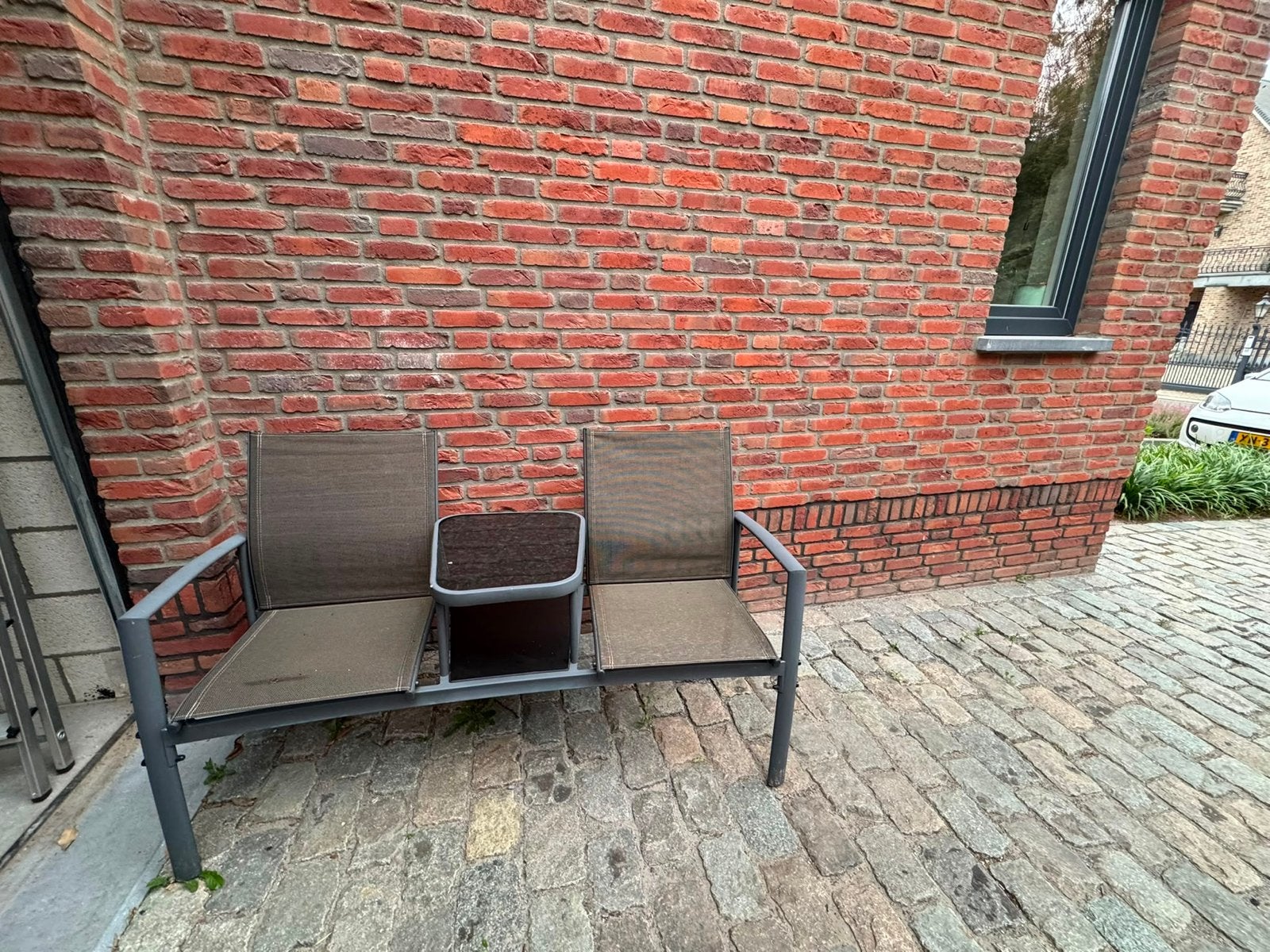 Tuinbank met tafeltje - Grijs, Ophalen, Zo goed als nieuw, Metaal