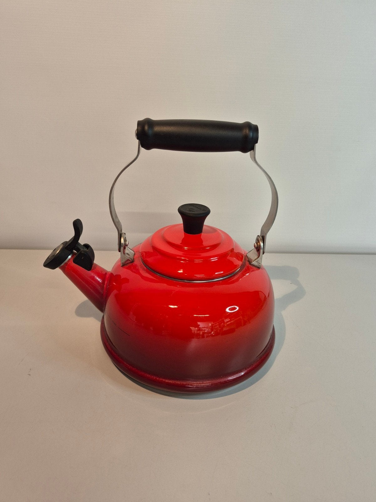 Le creuset tradition fluitketel 2.1l, Ophalen, Le creuset, ., Zo goed als nieuw
