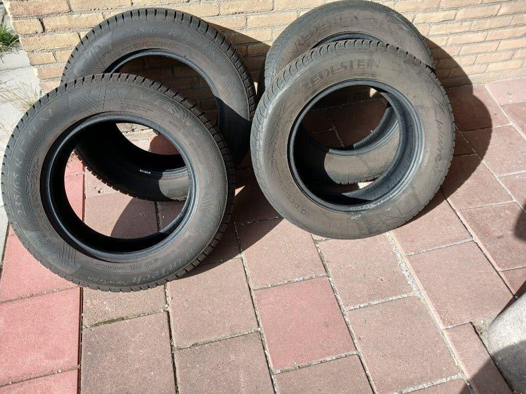 4x Winterbanden 235/65 R17, Auto-onderdelen, Ophalen, Gebruikt, 17 inch, Winterbanden