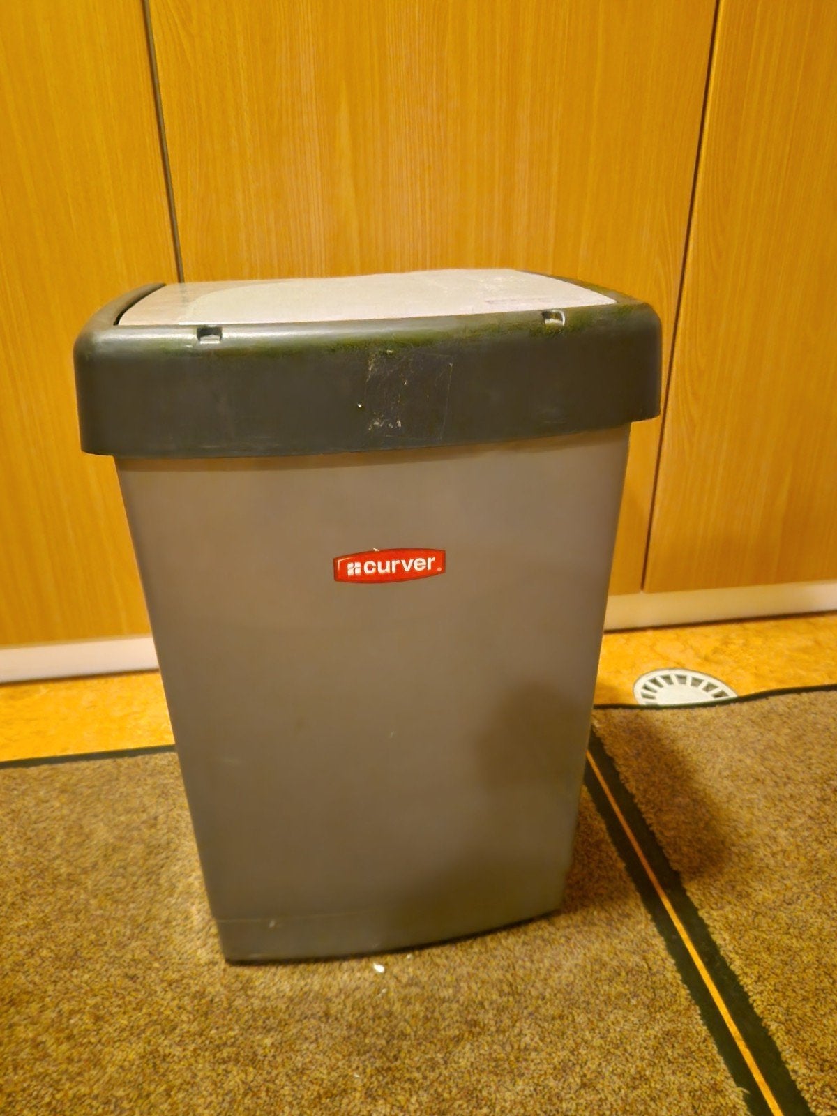 Curver afvalbak plastic, 20 tot 30 liter, Ophalen, Zo goed als nieuw, Kunststof
