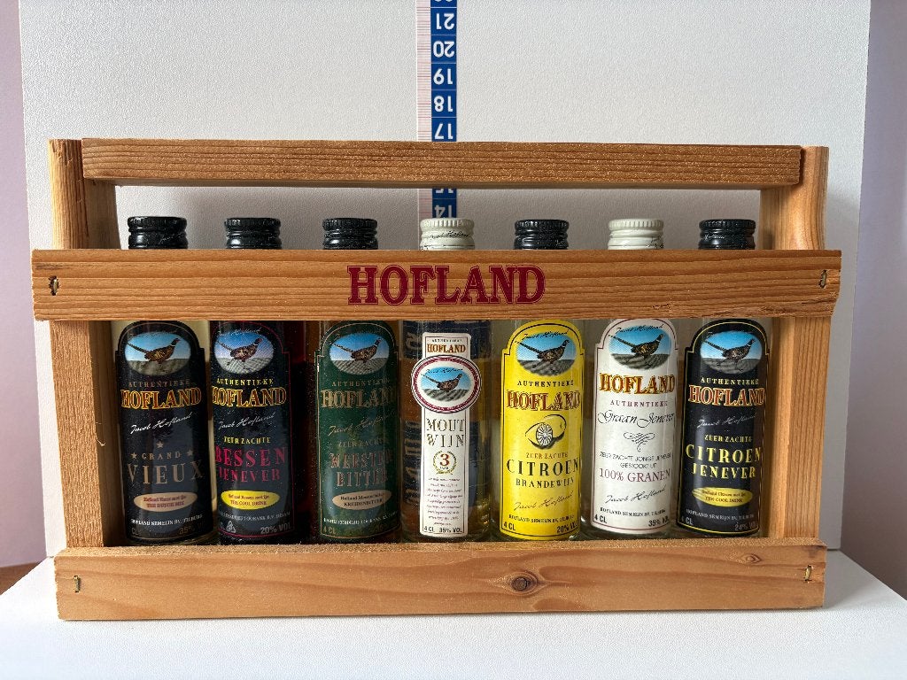 7 volle miniatuur drankflesjes Hofland met o.a. graanjenever, Ophalen of Verzenden, Nieuw, Overige typen