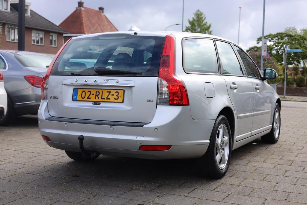 Volvo V50 2.0 EDITION | LEDER | NAVI | TREKHAAK | NAP, Gebruikt, 4 cilinders, 1279 kg, V50