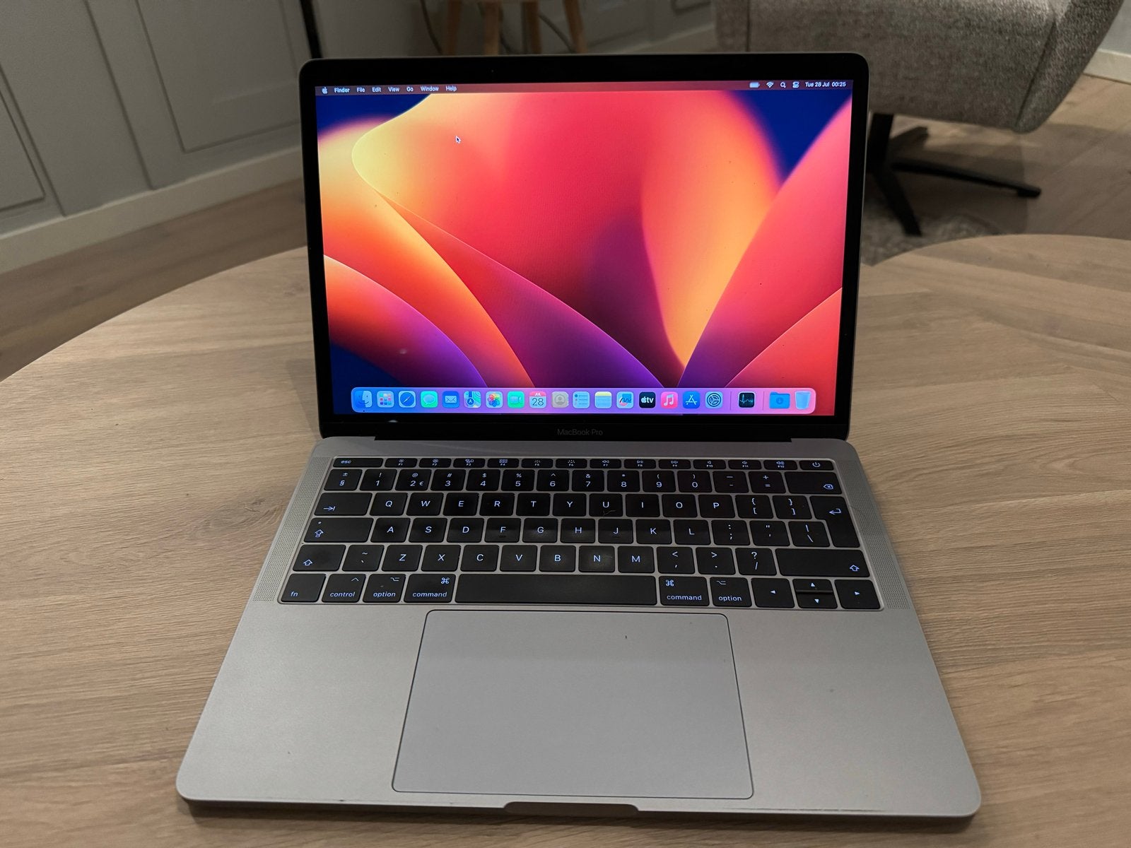 MacBook Pro 13-inch 2017 - Intel Core i5 - 8GB RAM, Gebruikt, 256 GB, 2 tot 3 Ghz, Qwerty