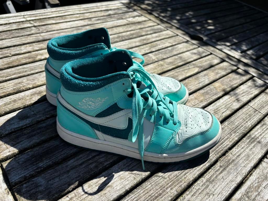 Nike Jordan One High, Overige kleuren, Ophalen of Verzenden, Sneakers of Gympen, Gedragen