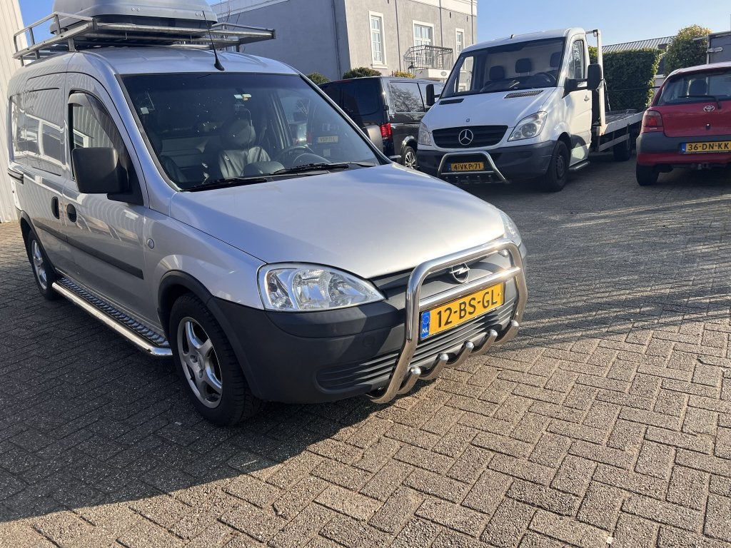 Opel Combo Sidebars met aluminium trede, Niet ingevuld, Niet ingevuld, Niet ingevuld