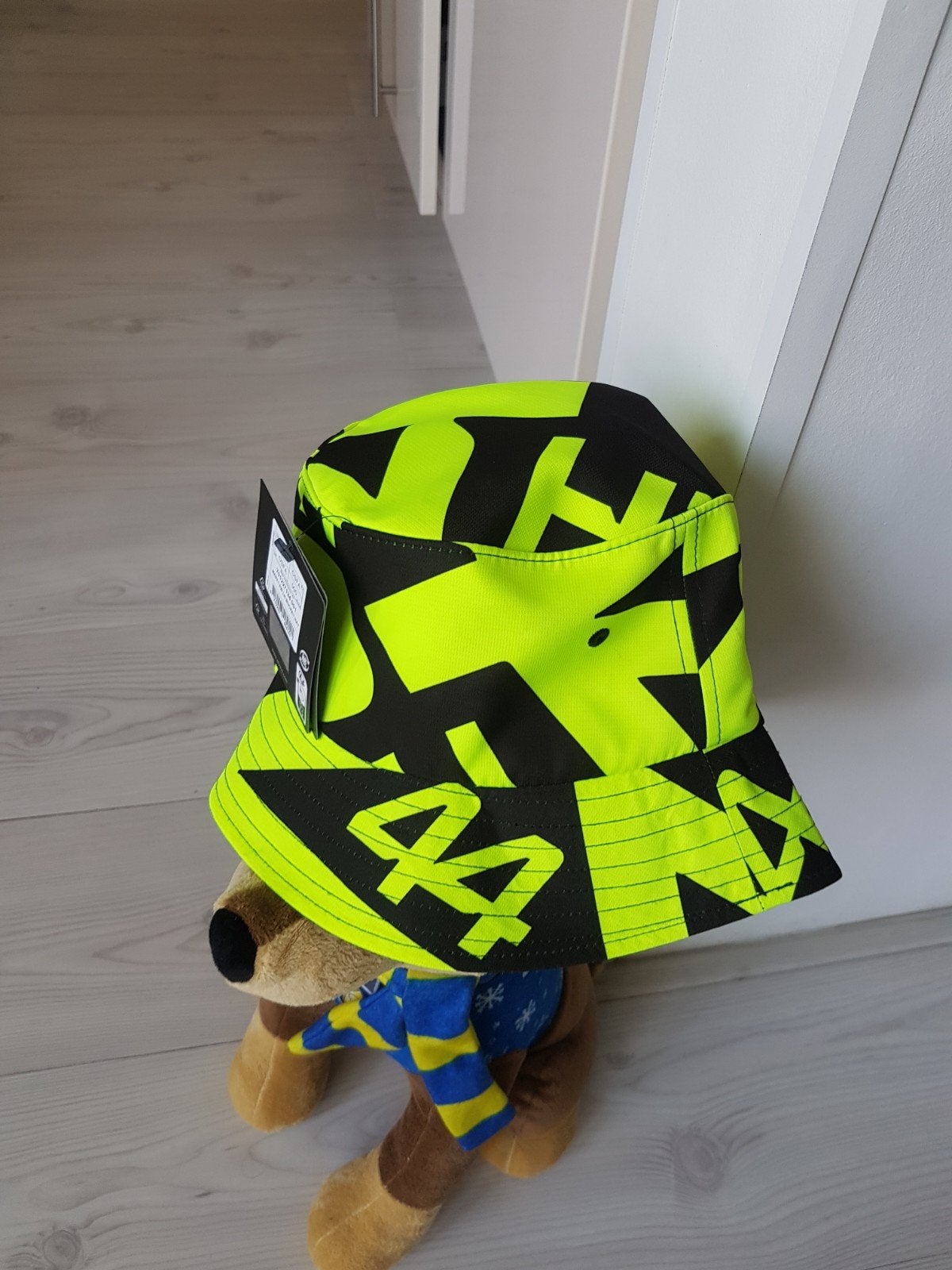 Mercedes AMG softshell bucket hat, Verzamelen, Ophalen of Verzenden, Nieuw