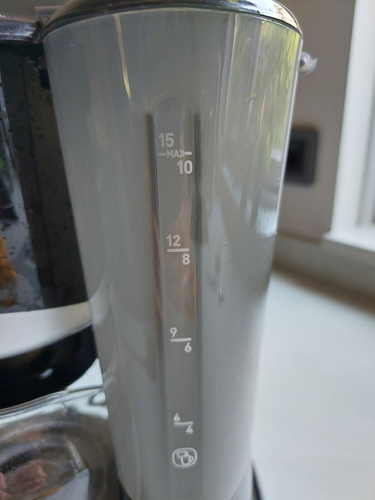 Koffiezetapparaat met glazen kan, Ophalen, Afneembaar waterreservoir, Gebruikt, 10 kopjes of meer
