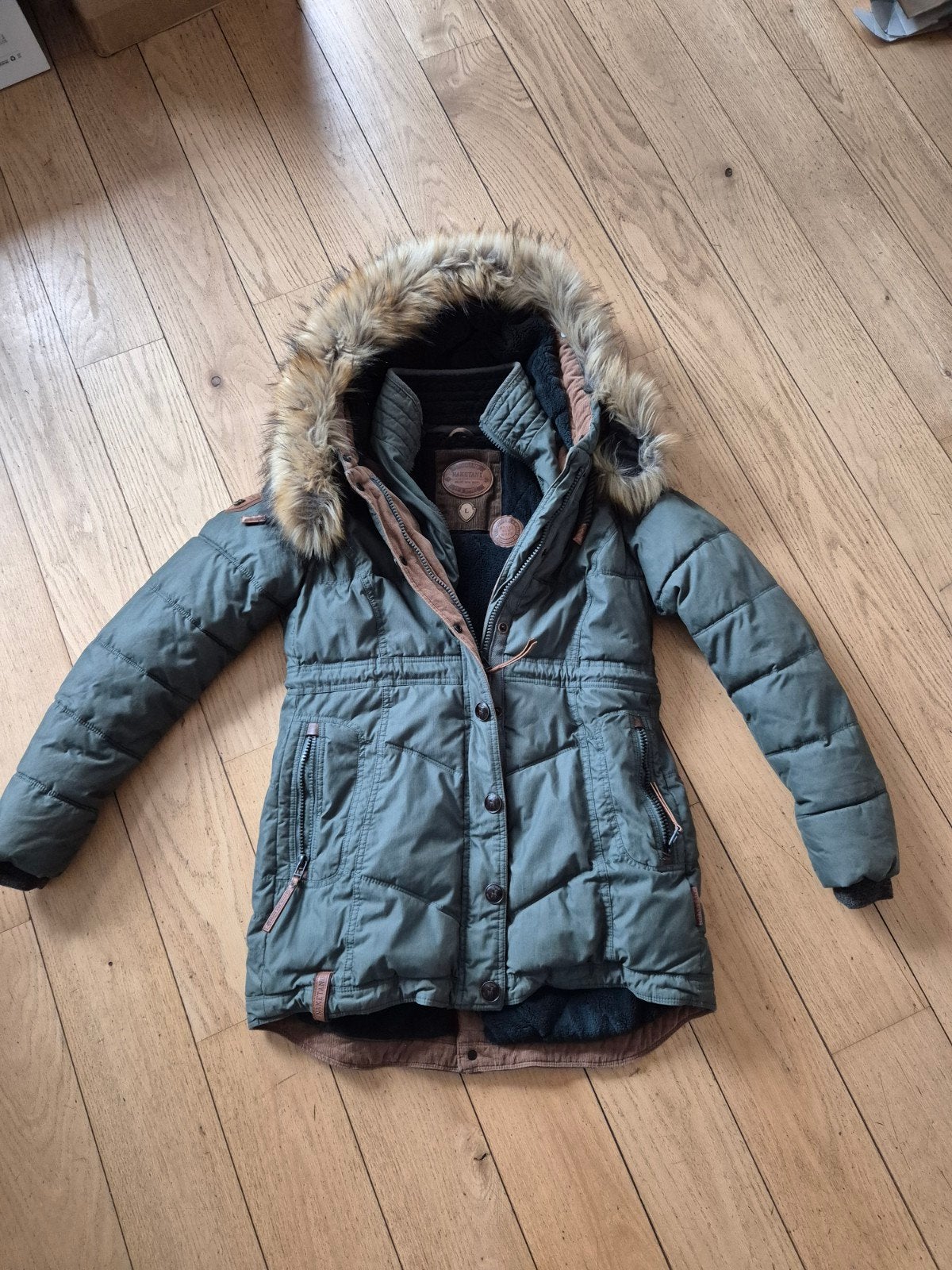 Naketano winterjas met capuchon, maat L, Ophalen, Maat 42/44 (L), Gedragen, Naketano