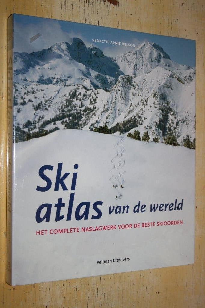 Ski-Atlas Van De Wereld Complete Naslagwerk Beste Skioorden, Boeken, Overige atlassen, 2000 tot heden, Ophalen of Verzenden, Zo goed als nieuw