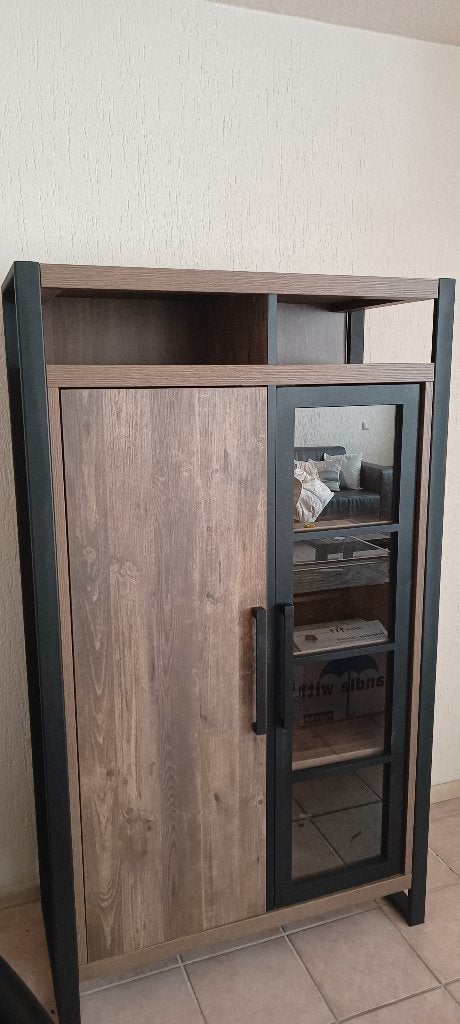 Meubelset wandkast,tv meubel en 2 tafeltjes, Ophalen