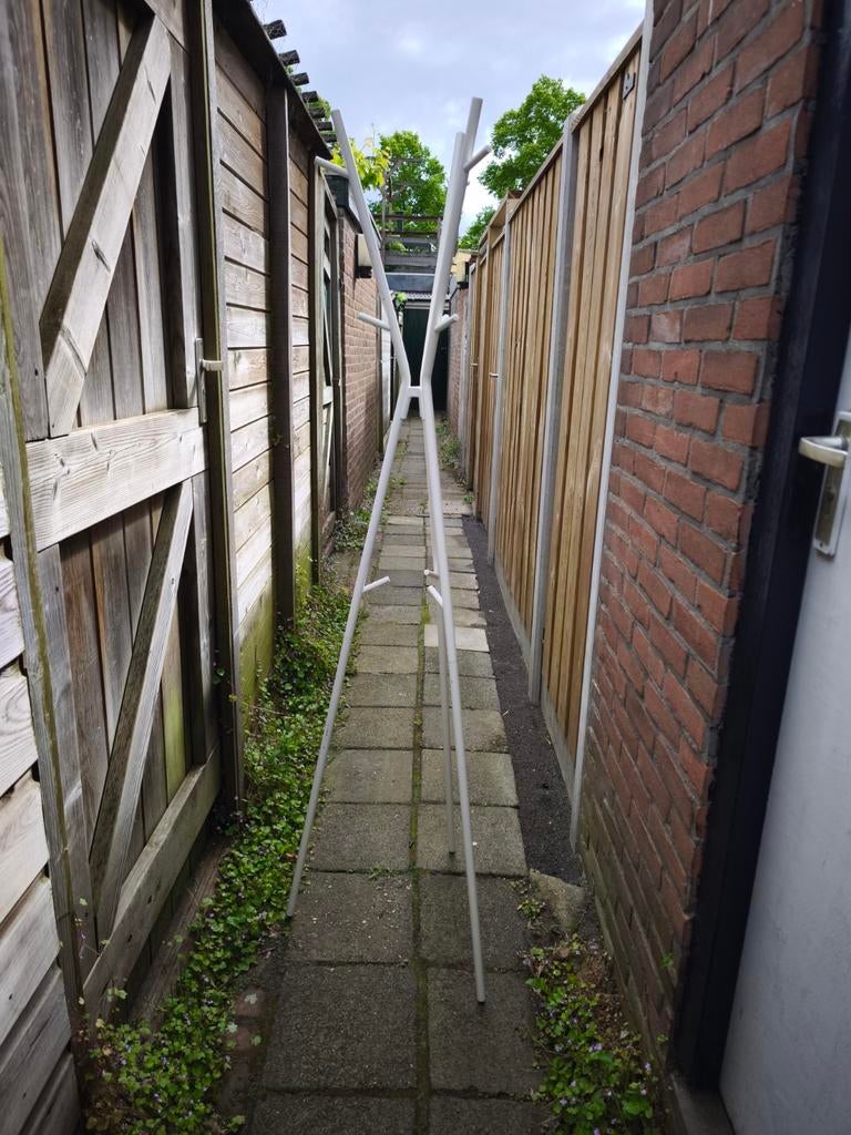 Moderne witte staande kapstok, Ophalen, Gebruikt, Metaal, Staande kapstok