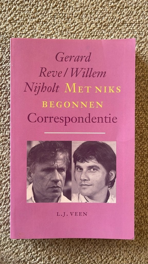 Boek: Met niks begonnen, Boeken, Gelezen, Gerard Reve en Willem Nijholt, Ophalen of Verzenden, Nederland