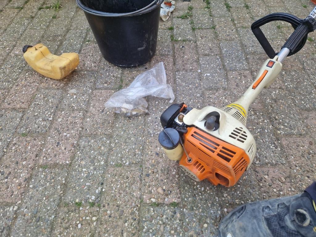 Mooie Stihl FS38 bosmaaier - heeft jaartje stilgestaan, Ophalen of Verzenden, Gebruikt, Benzine, Stihl
