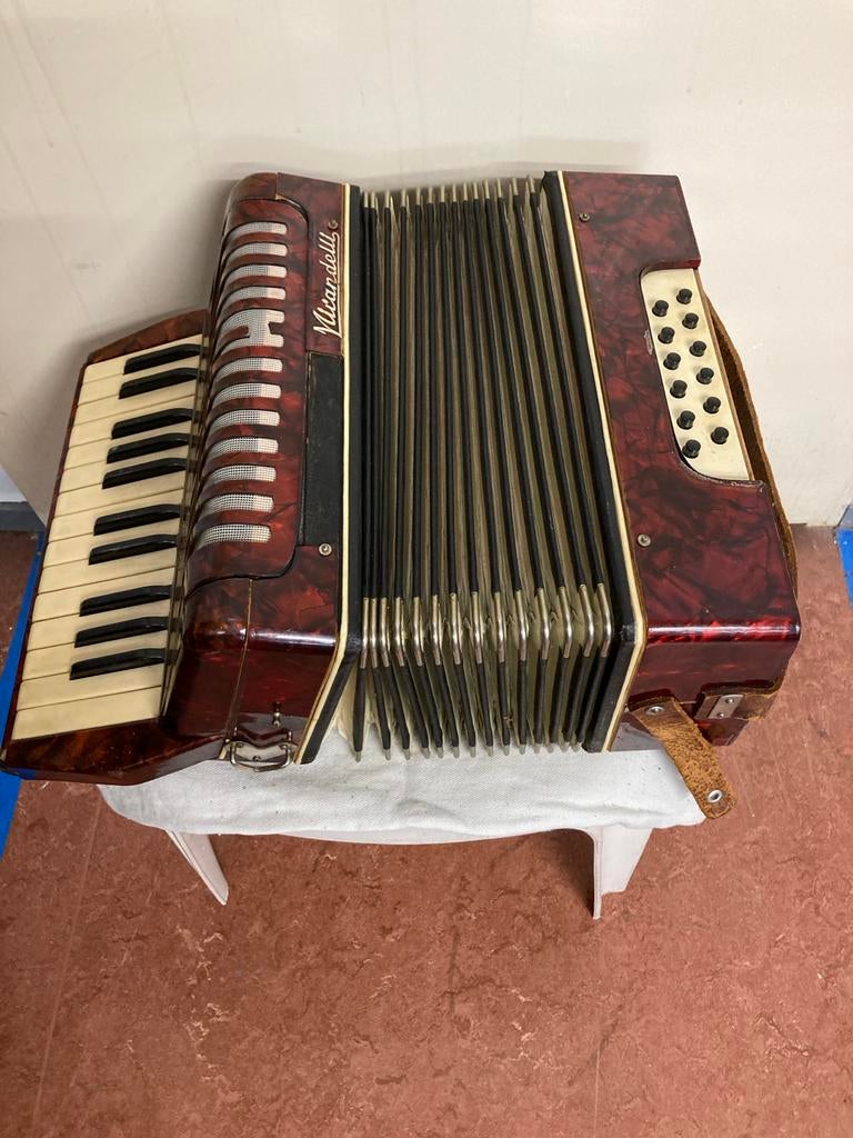 Vintage Mirandelli Accordeon - Klassiek Geluid, Gebruikt, ., Overige formaten, Toetsaccordeon