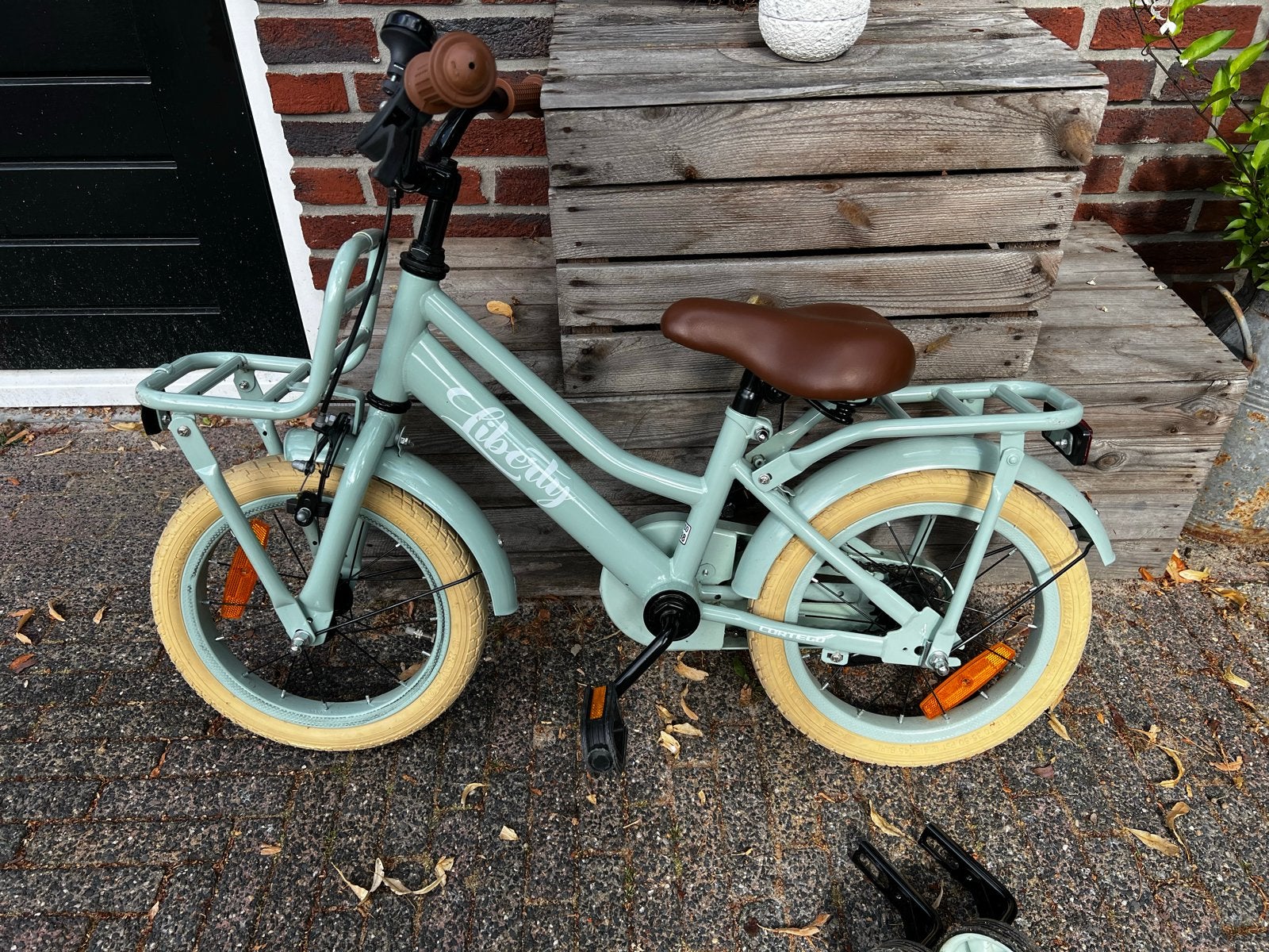 Cortego Liberty Kinderfiets 14 inch met zijwieltjes, Fietsen en Brommers, Ophalen, Zijwieltjes, Gebruikt, Velgrem