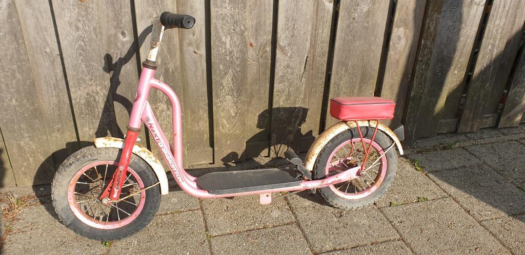 12 inch Next generation Retro stepje, Fietsen en Brommers, Steps, Gebruikt, Gewone step, Ophalen