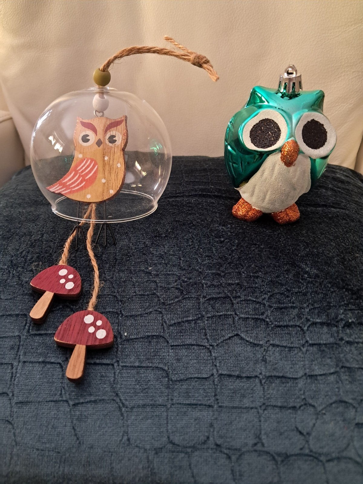Uiltjes - kerstbal - vintage, Ophalen of Verzenden, Gebruikt, Paard, Beeldje of Figuurtje