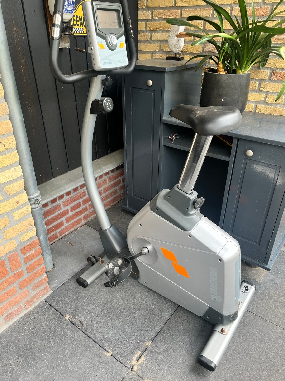 Hometrainer Bremshey Sport - Goede staat, afstoffen nodig, Sport en Fitness, Fitnessapparatuur, Gebruikt, Hometrainer, Benen, Metaal