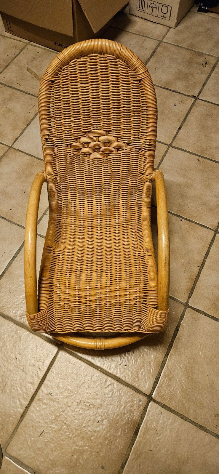 Rotan schommelstoel voor kinderen, Ophalen, Gebruikt
