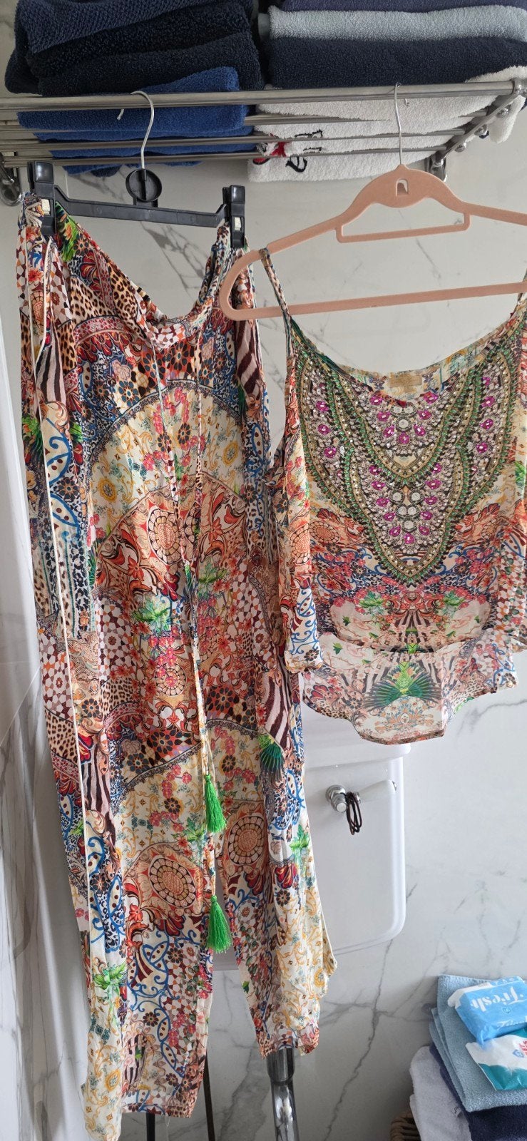 Valery vain top met broek maat m, Kleding | Dames, Ophalen of Verzenden, Zo goed als nieuw, Maat 38/40 (M), Lang