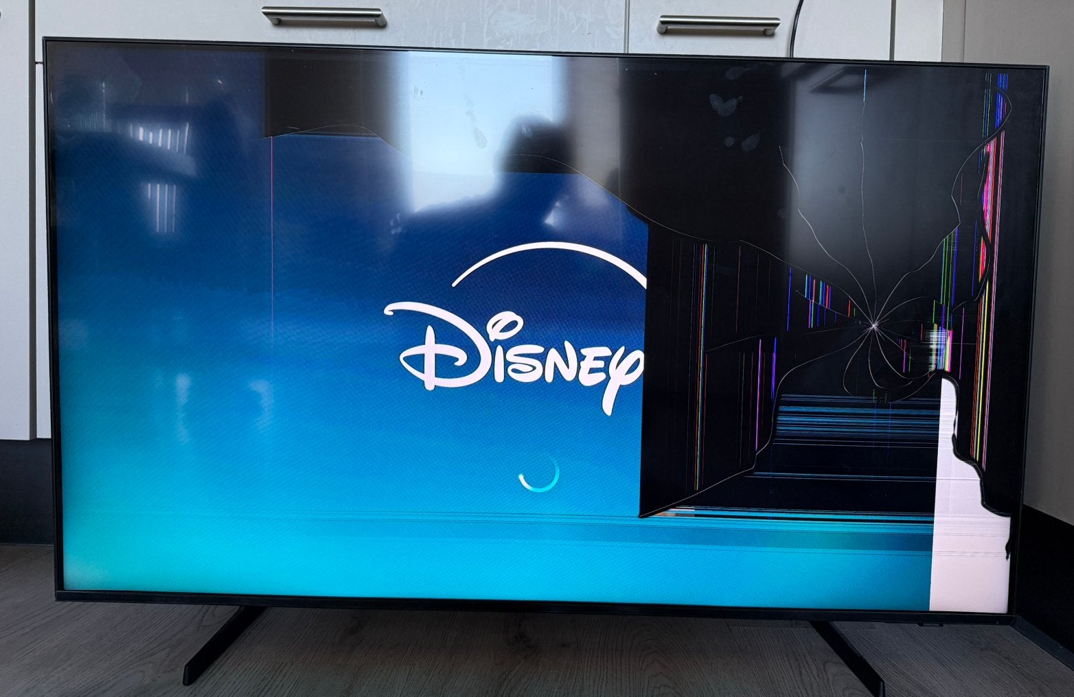 TV te koop – scherm gebroken, Ophalen, 50 Hz, Zo goed als nieuw, Samsung
